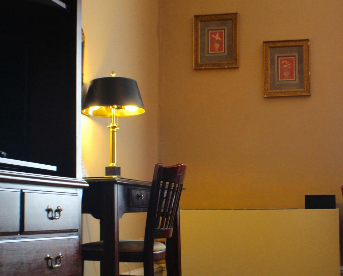 The Stockade Inn スケネクタディ エクステリア 写真
