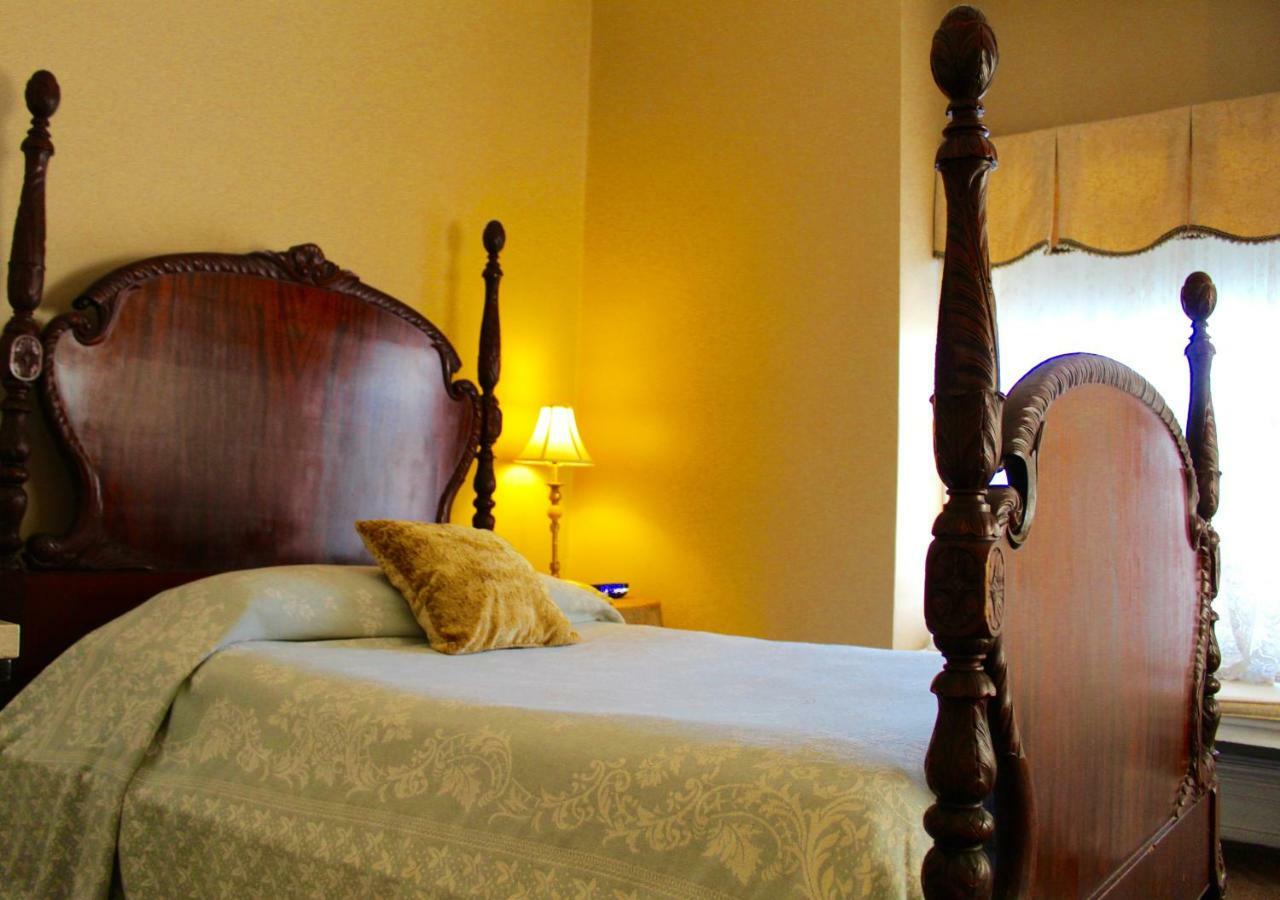 The Stockade Inn スケネクタディ エクステリア 写真
